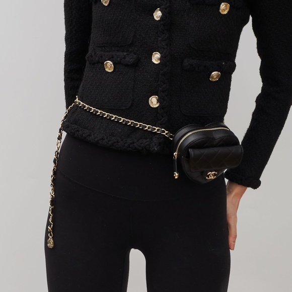 CHANEL BLACK LAMBSKIN HEART MINI CLUTCH BAG WITH CHAIN (2022) - Picture 8 of 8